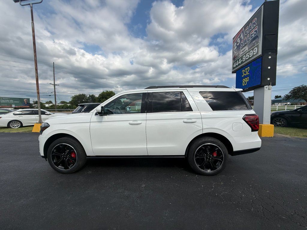 Used 2022 Ford Expedition Limited RWD image 7
