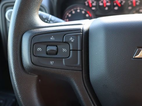 Used 2024 Chevrolet Silverado 2500 Custom w/ Custom Convenience Package image 8