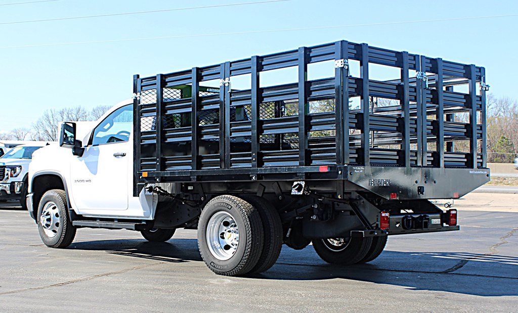 Used 2025 Chevrolet Silverado 3500 W/T w/ WT Convenience Package RWD image 4