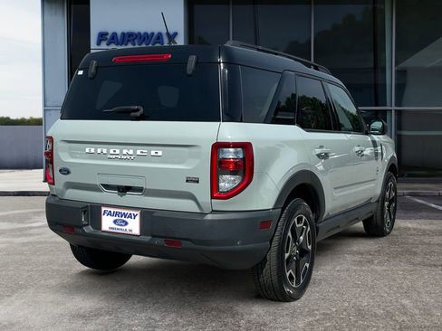 Used 2021 Ford Bronco Sport Outer Banks w/ Outer Banks Package (96D) image 6