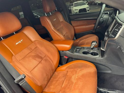 Used 2017 Jeep Grand Cherokee SRT AWD/4WD image 22