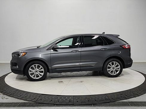 Used 2023 Ford Edge Titanium AWD/4WD image 4