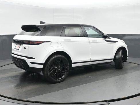Used 2023 Land Rover Range Rover Evoque SE image 3