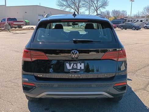 Used 2024 Volkswagen Taos S AWD/4WD image 25
