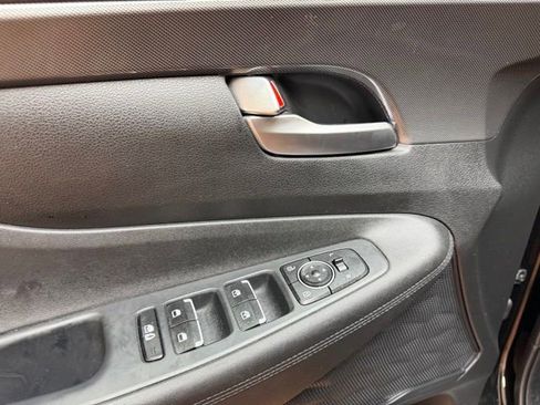 Certified 2023 Hyundai Santa Fe SEL w/ Cargo Package FWD image 19