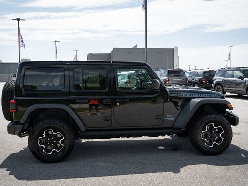 Used 2021 Jeep Wrangler Unlimited Rubicon 4xe w/ Cold Weather Group AWD/4WD image 11