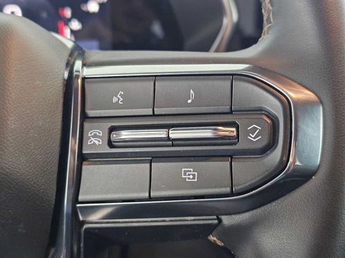 Used 2023 GMC Canyon AT4 w/ LPO, Skid Plate Package AWD/4WD image 30