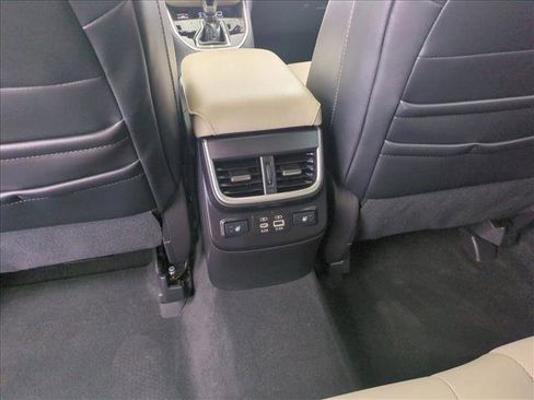 Certified 2025 Subaru Outback Limited w/ Popular Package #2 AWD/4WD image 19