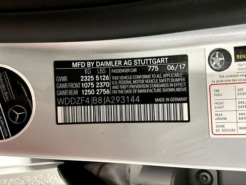 Used 2018 Mercedes-Benz E 300 image 26