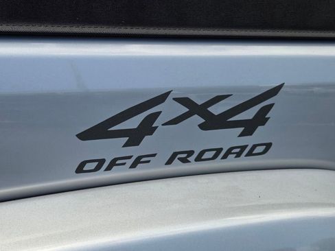 Used 2022 Jeep Wrangler Unlimited Sahara AWD/4WD image 12