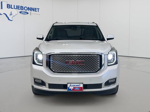 Used 2016 GMC Yukon Denali w/ Open Road Package AWD/4WD image 2
