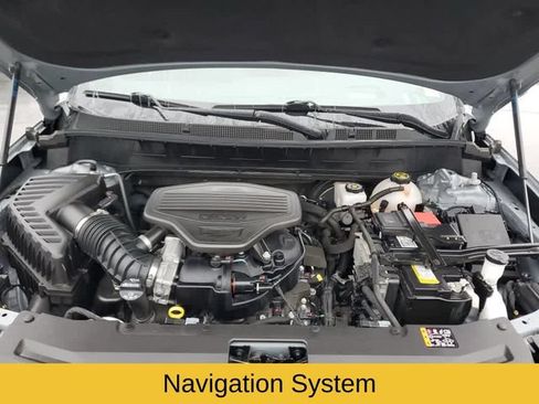 Used 2023 Cadillac XT6 Premium Luxury w/ Technology Package AWD/4WD image 11
