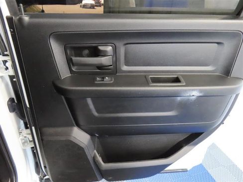 Used 2022 RAM 1500 Tradesman w/ Chrome Appearance Group AWD/4WD image 29