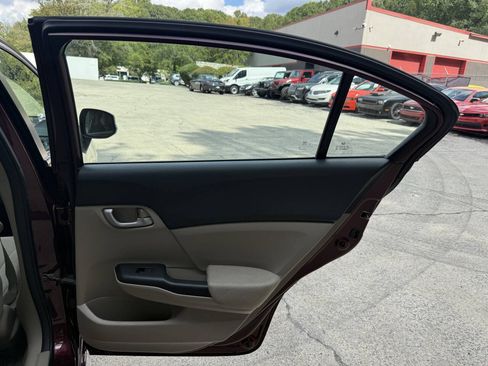Used 2012 Honda Civic LX image 32