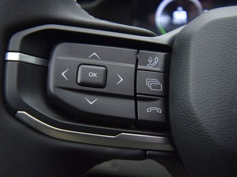 New 2026 Jeep Cherokee Limited image 30