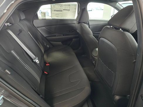 New 2026 Hyundai Elantra SEL Sport FWD image 39