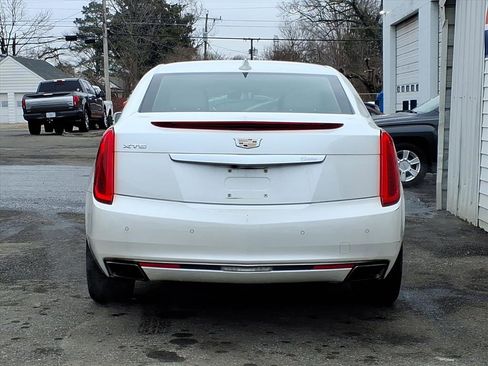 Used 2016 Cadillac XTS Premium image 4