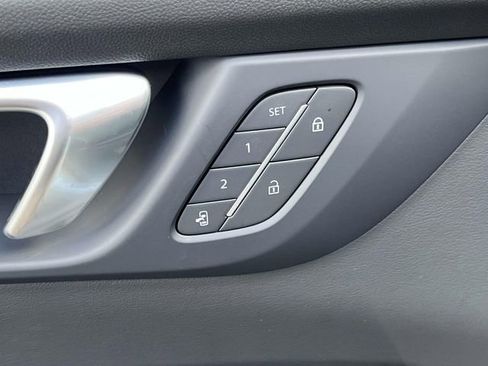 New 2026 Buick Enclave Preferred w/ Power Package image 17