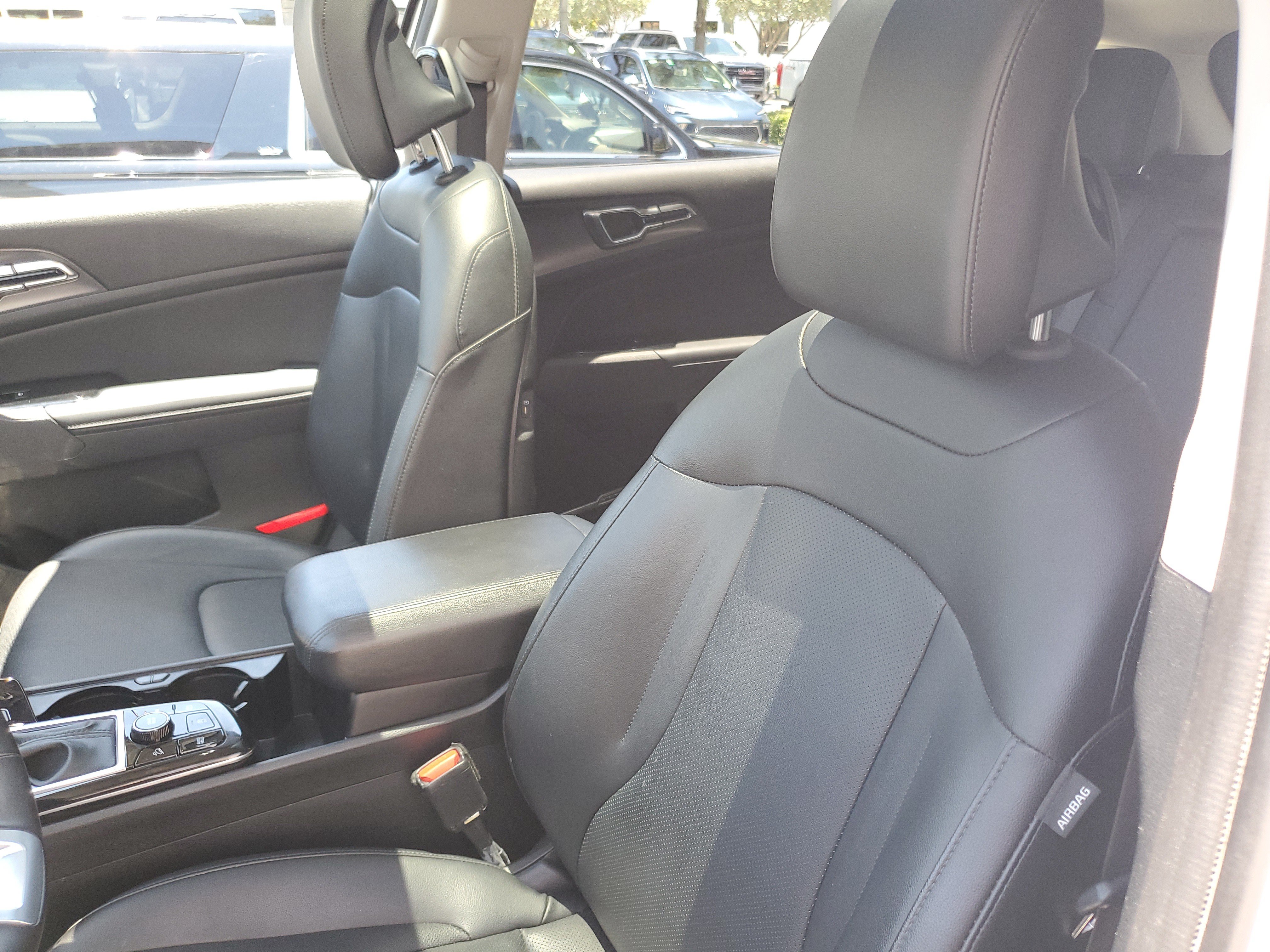 Used 2023 Kia Sportage SX FWD image 21