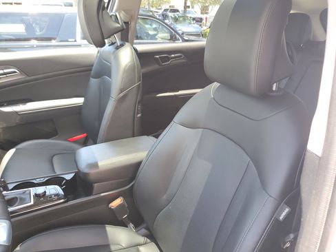Used 2023 Kia Sportage SX FWD image 21