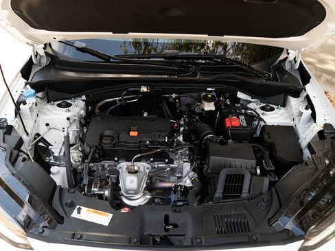 Certified 2026 Honda HR-V LX image 43