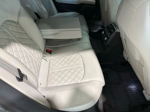 Used 2018 Audi S7 Premium Plus w/ S Sport Package image 34