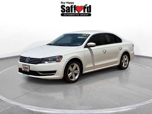 Used 2014 Volkswagen Passat 1.8T SE FWD image 1