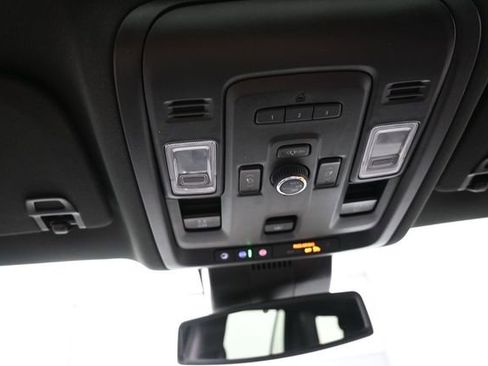 Used 2024 Chevrolet Tahoe LT w/ LT Signature Plus Package AWD/4WD image 12