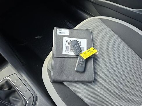 Used 2022 Volkswagen Taos S w/ IQ Drive S Package image 13