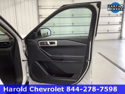 Used 2023 Ford Explorer 4WD image 11
