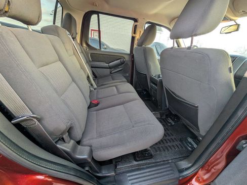 Used 2010 Ford Explorer Sport Trac XLT image 26