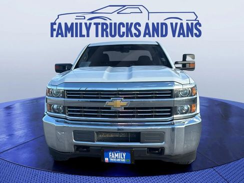 Used 2018 Chevrolet Silverado 2500 W/T w/ WT Convenience Package image 6