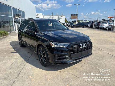 Used 2020 Audi Q7 3.0T Prestige w/ Prestige Package AWD/4WD image 3