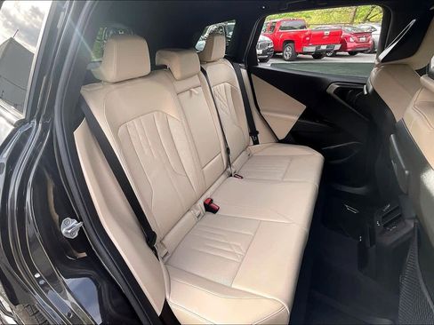 Used 2025 BMW X3 xDrive30i w/ M Sport Package AWD/4WD image 19