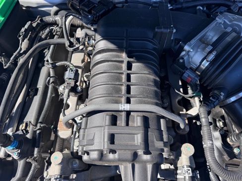 Used 2010 Ford Mustang Shelby GT500 image 18