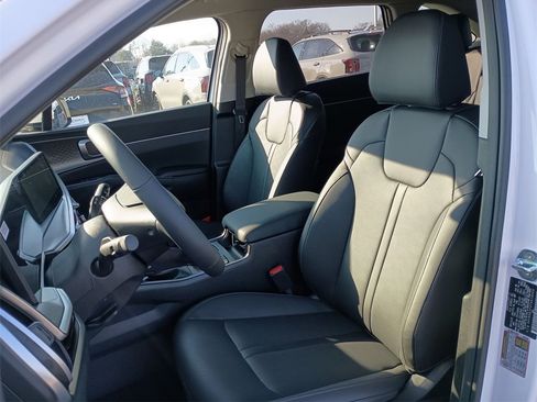 New 2026 Kia Sorento S image 17