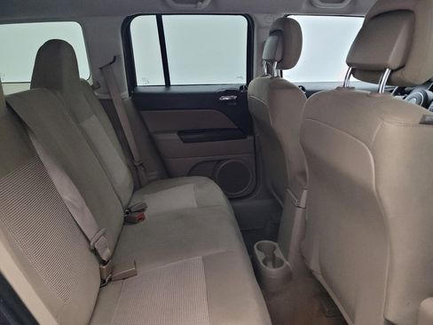 Used 2014 Jeep Patriot Sport w/ Power Value Group FWD image 19