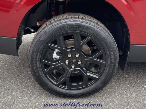 New 2025 Ford Maverick XLT w/ XLT Luxury Package AWD/4WD image 7