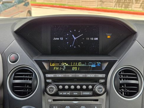 Used 2014 Honda Pilot Touring image 17