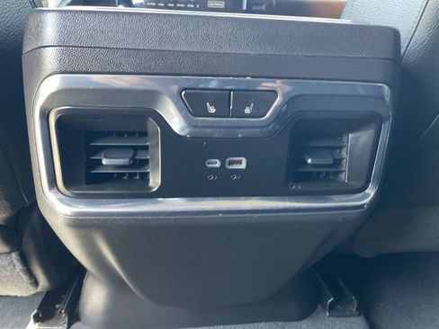 Used 2024 GMC Sierra 1500 Denali w/ Technology Package AWD/4WD image 20