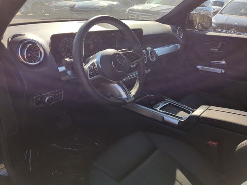 Certified 2025 Mercedes-Benz GLB 250 GLB 250 image 23