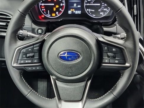 Used 2025 Subaru Outback Premium image 26
