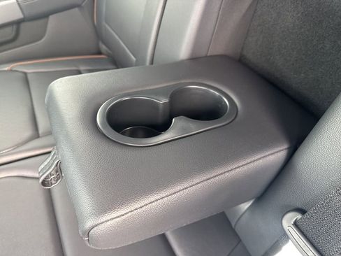 Used 2025 Ford F350 Lariat w/ Lariat Ultimate Package AWD/4WD image 39