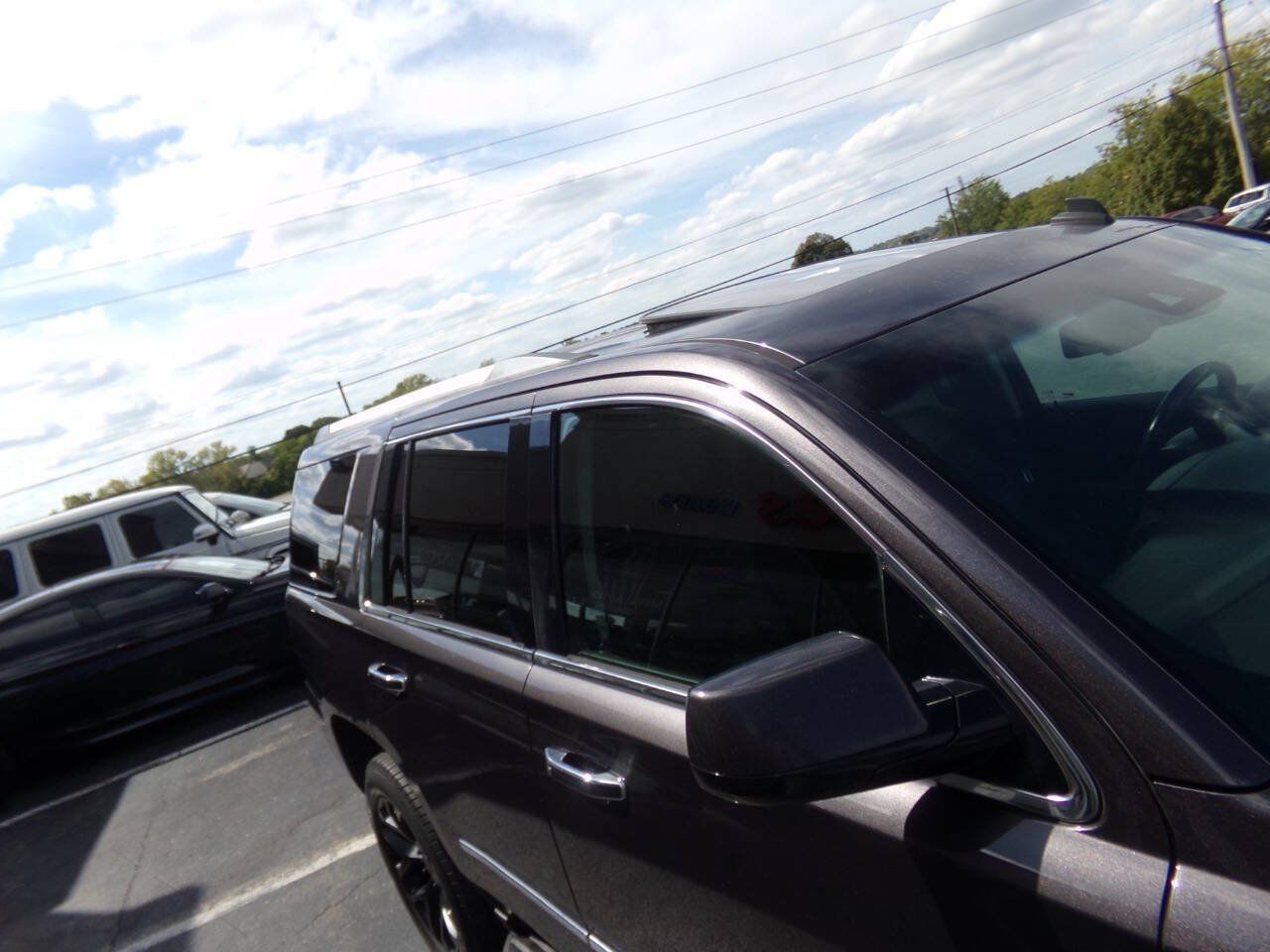 Used 2015 GMC Yukon Denali w/ Touring Package AWD/4WD image 49