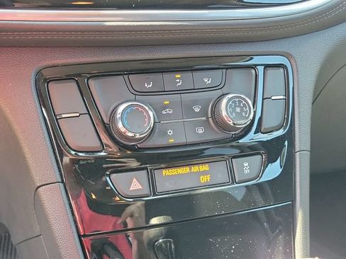 Used 2022 Buick Encore Preferred w/ Safety Package AWD/4WD image 25