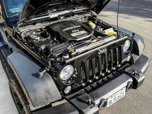 Used 2016 Jeep Wrangler Unlimited Sport w/ Quick Order Package 24S image 11