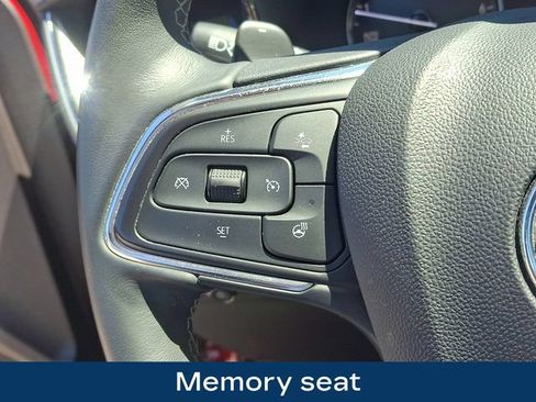 Used 2023 Buick Envision Essence FWD image 7