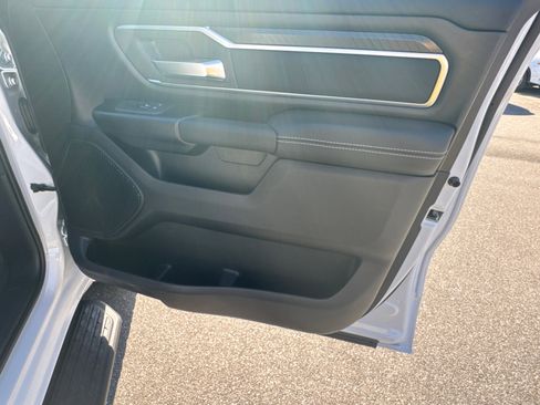 New 2026 RAM 1500 Big Horn AWD/4WD image 17