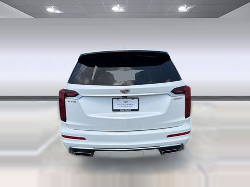 Used 2024 Cadillac XT6 Luxury FWD image 9