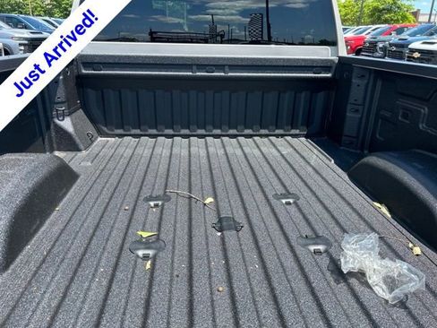New 2026 Chevrolet Silverado 2500 Custom w/ Custom Value Package AWD/4WD image 27